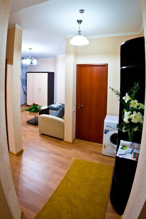 Golden Dragon Aparthotel Biszkek Zewnętrze zdjęcie