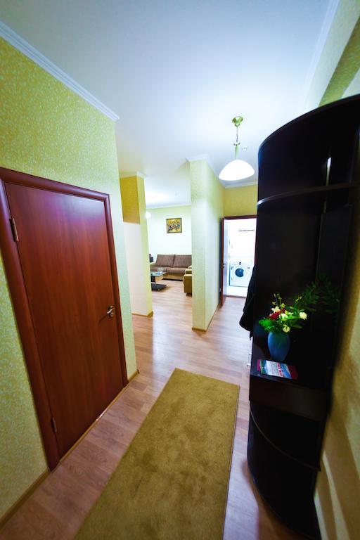 Golden Dragon Aparthotel Biszkek Zewnętrze zdjęcie